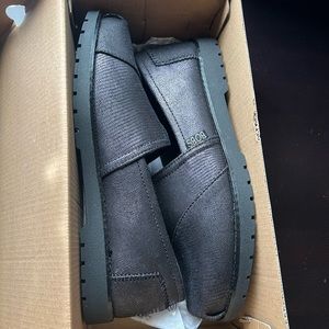 Bob’s shoes. Black. New with Box. Smoke and pet free home.